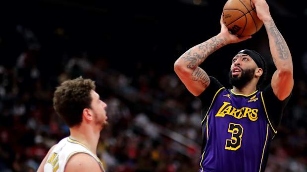 anthony davis alperen sengun rockets